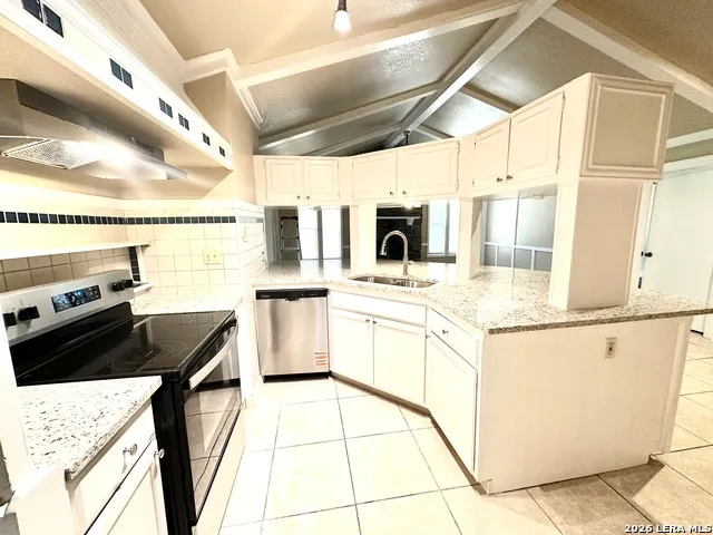 7019 FOREST MOSS ST San Antonio, TX 78240