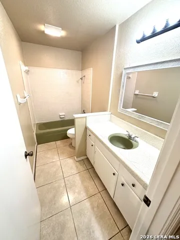 7019 FOREST MOSS ST San Antonio, TX 78240