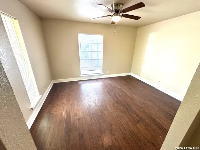 7019 FOREST MOSS ST San Antonio, TX 78240