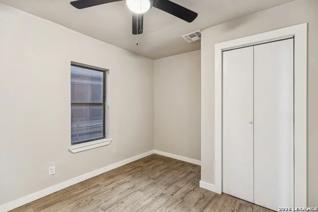 2038 HIDALGO ST San Antonio, TX 78207