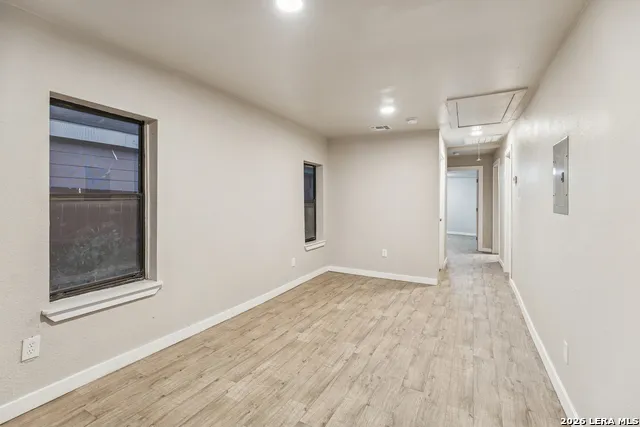 2038 HIDALGO ST San Antonio, TX 78207