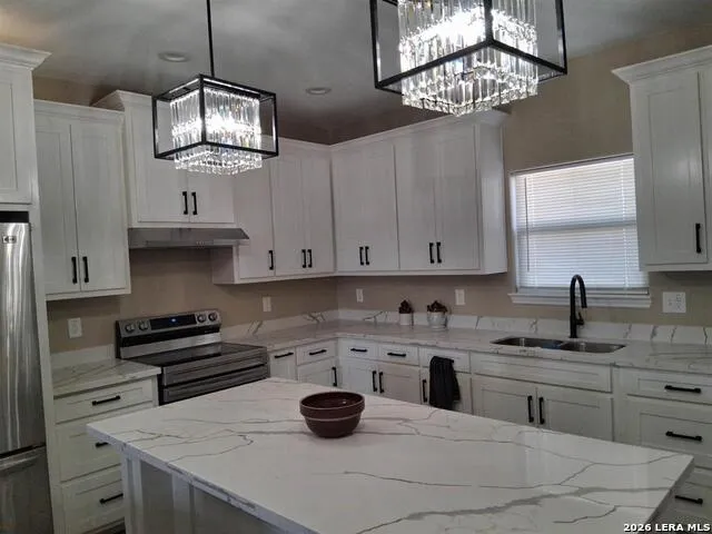 1012 E BOWIE ST Del Rio, TX 78840