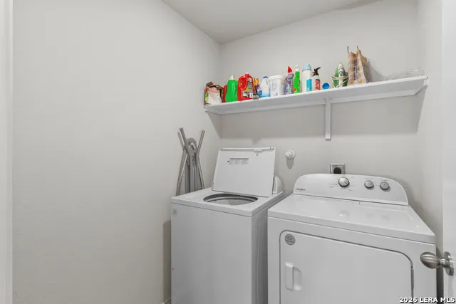 1617 HOATZIN RUN San Antonio, TX 78253