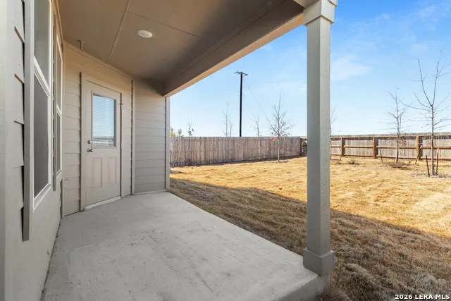 1617 HOATZIN RUN San Antonio, TX 78253