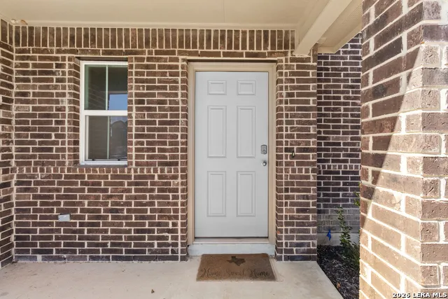 1617 HOATZIN RUN San Antonio, TX 78253