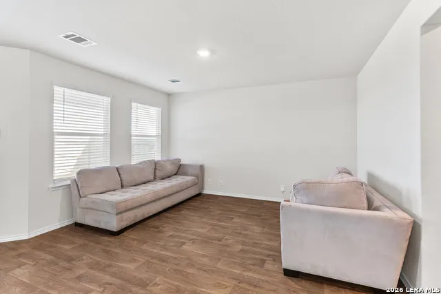1617 HOATZIN RUN San Antonio, TX 78253
