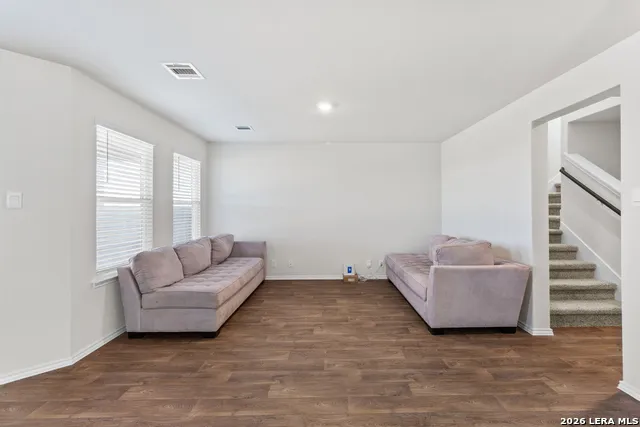 1617 HOATZIN RUN San Antonio, TX 78253