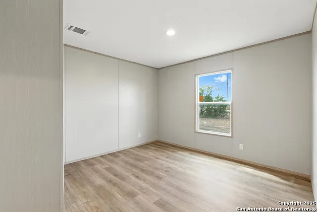 2715 FM 1332 Jourdanton, TX 78026