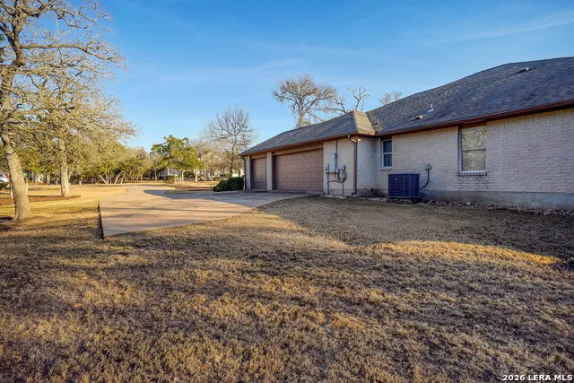 142 JOSHUA SMITH LN Bastrop, TX 78602