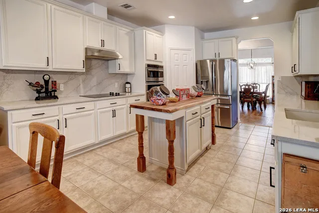 142 JOSHUA SMITH LN Bastrop, TX 78602
