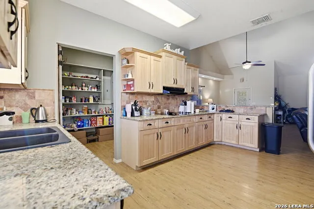 115 Towering Vista Boerne, TX 78006