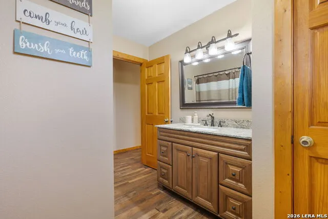 222 Spanish Oak Trl Harper, TX 78631