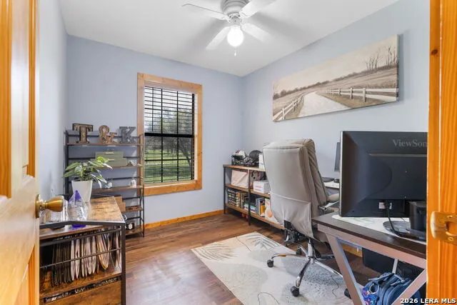 222 Spanish Oak Trl Harper, TX 78631