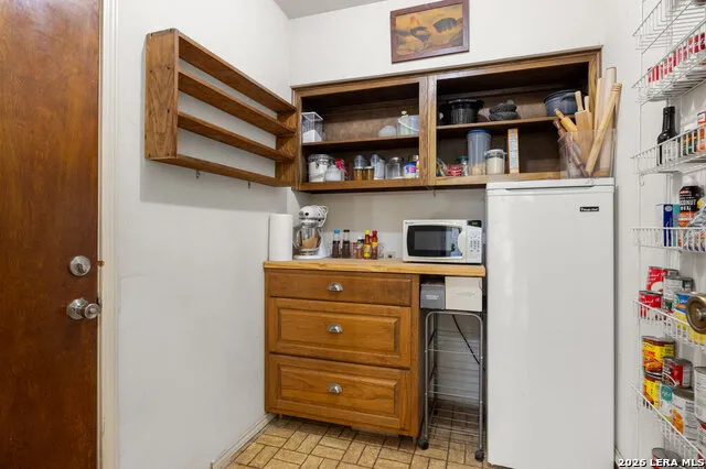 4909 BECK RD San Antonio, TX 78263