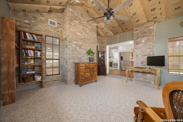 4909 BECK RD San Antonio, TX 78263