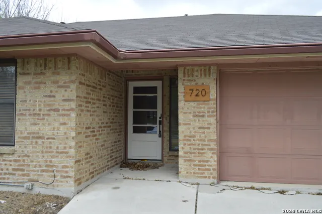 720 Belmont New Braunfels, TX 78130