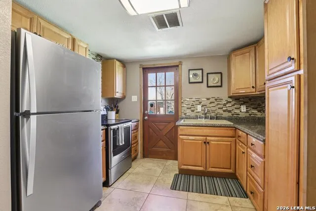 122 Nueces Seguin, TX 78155