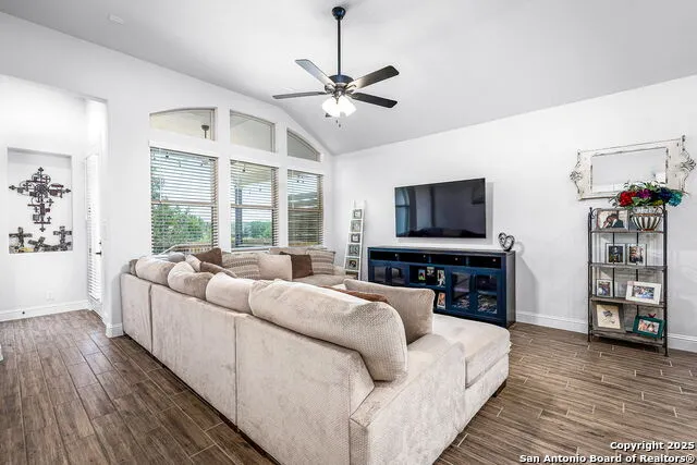 1420 Quarry Rock New Braunfels, TX 78132