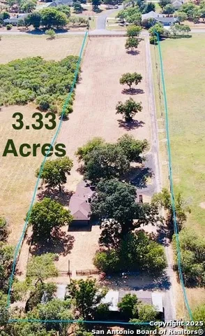 3010 Triple Tree China Grove, TX 78263