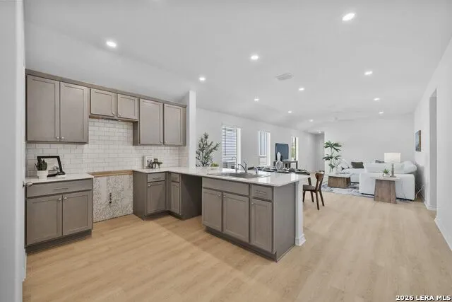 4951 DON JULIO San Antonio, TX 78222