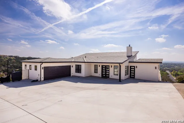 2100 BLUFF RIDGE DR Kerrville, TX 78028