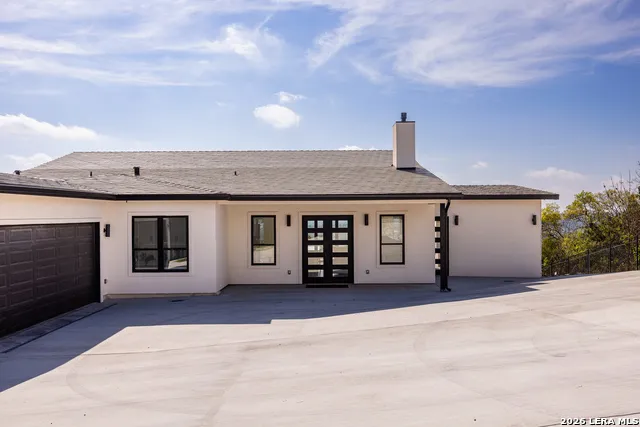 2100 BLUFF RIDGE DR Kerrville, TX 78028
