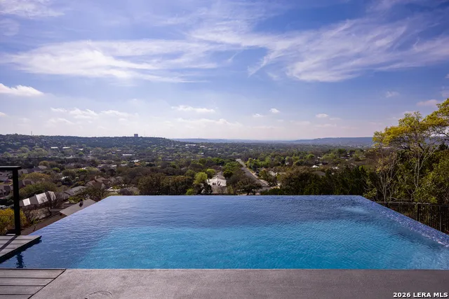 2100 BLUFF RIDGE DR Kerrville, TX 78028