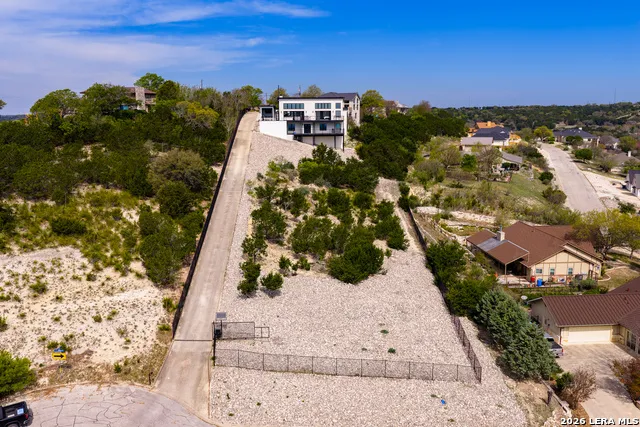 2100 BLUFF RIDGE DR Kerrville, TX 78028