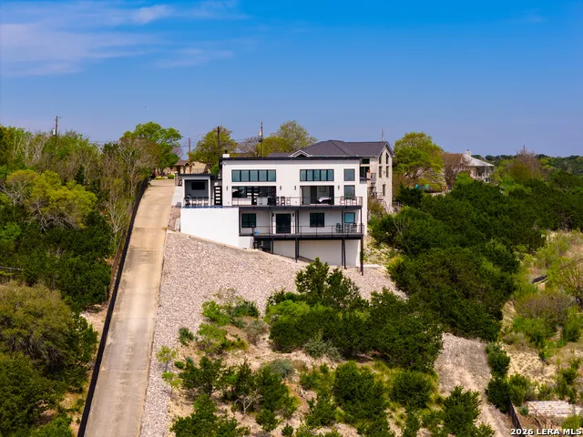 2100 BLUFF RIDGE DR Kerrville, TX 78028