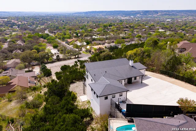 2100 BLUFF RIDGE DR Kerrville, TX 78028