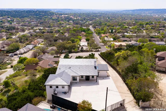 2100 BLUFF RIDGE DR Kerrville, TX 78028