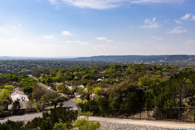 2100 BLUFF RIDGE DR Kerrville, TX 78028