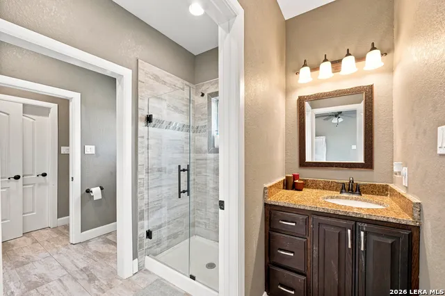 1357 PRIVATE ROAD 3702 San Antonio, TX 78253
