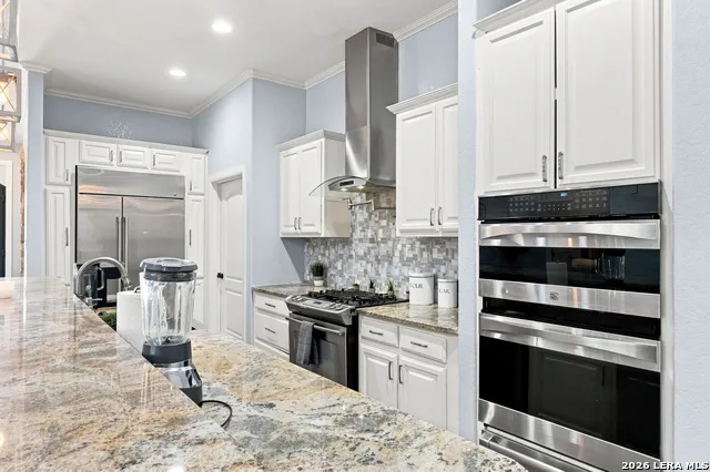 1357 PRIVATE ROAD 3702 San Antonio, TX 78253