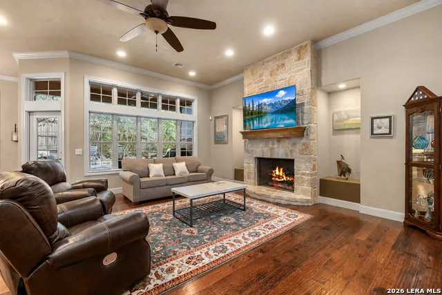 416 WILLIAMS WAY New Braunfels, TX 78130