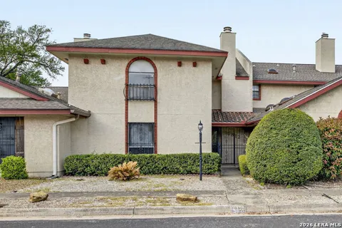 5812 Royal Bend