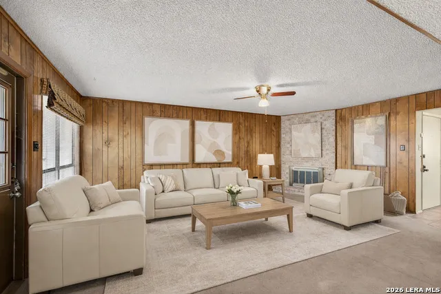 5812 Royal Bend San Antonio, TX 78239
