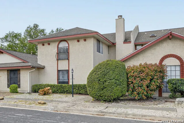 5812 Royal Bend San Antonio, TX 78239