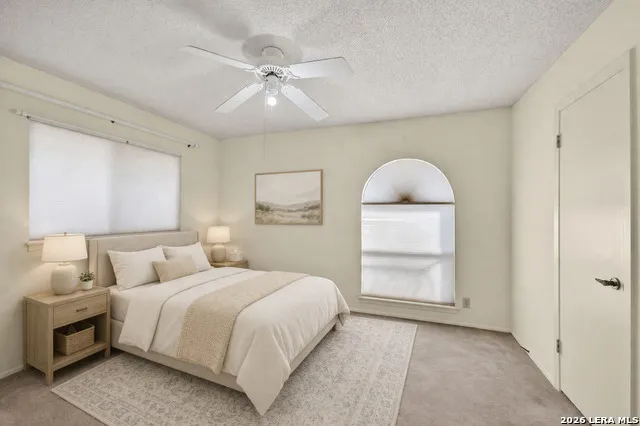 5812 Royal Bend San Antonio, TX 78239