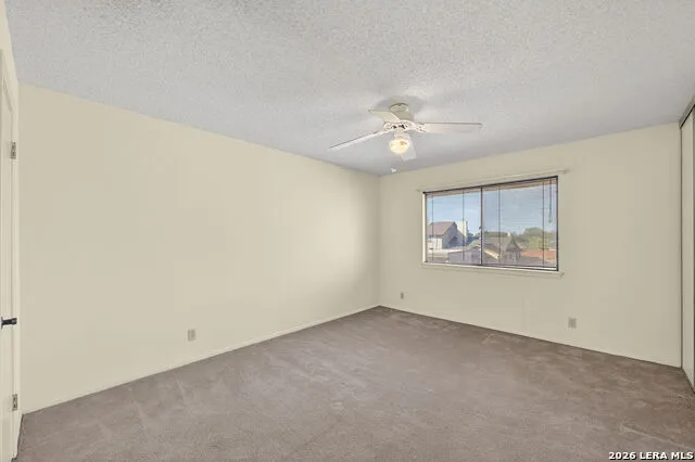 5812 Royal Bend San Antonio, TX 78239