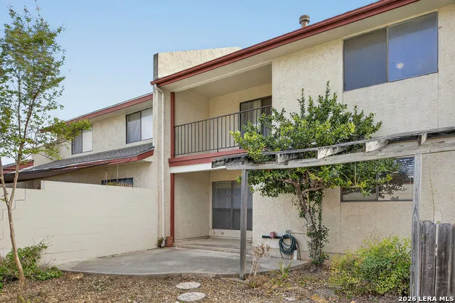 5812 Royal Bend San Antonio, TX 78239