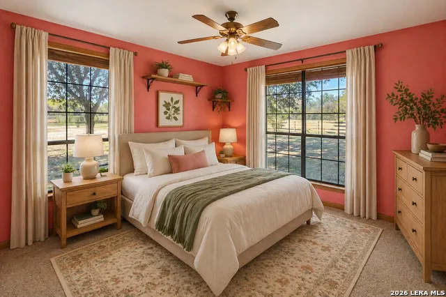 386 County Road 763 Devine, TX 78016