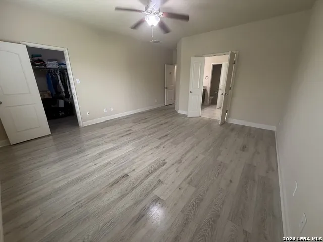 9043 INDIGO LK San Antonio, TX 78245