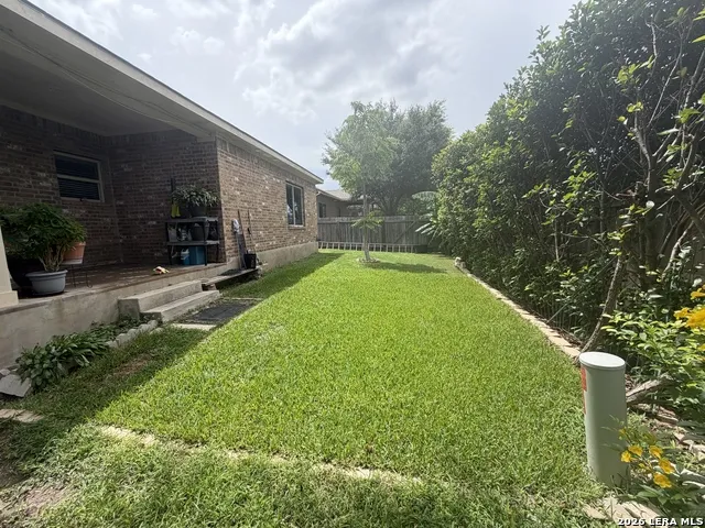 9043 INDIGO LK San Antonio, TX 78245