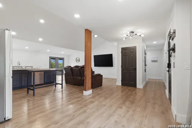 297 Rust Ranch Blanco, TX 78606