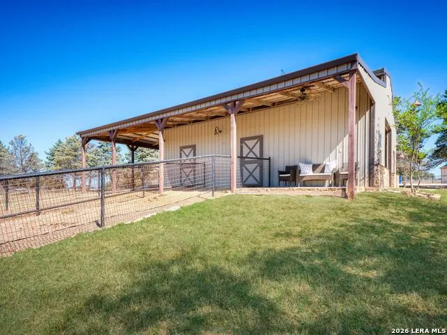 676 Highgate Dr Bandera, TX 78003