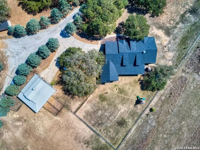 676 Highgate Dr Bandera, TX 78003