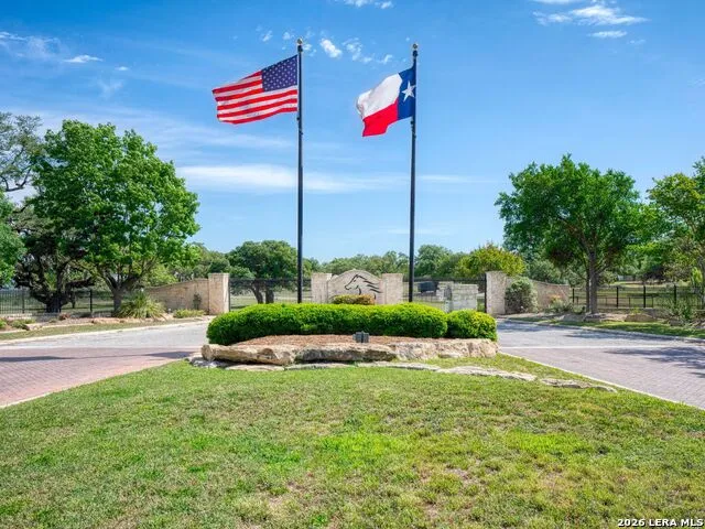 676 Highgate Dr Bandera, TX 78003