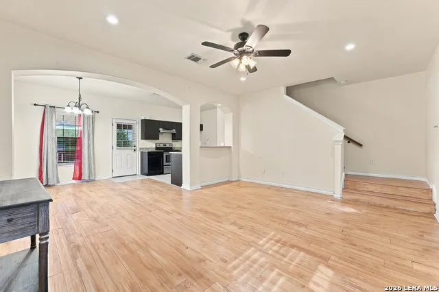 524 Indian Crossing Jourdanton, TX 78026