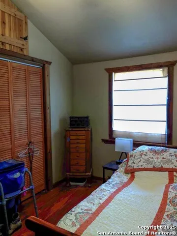 107 Garrett Way Canyon Lake, TX 78133
